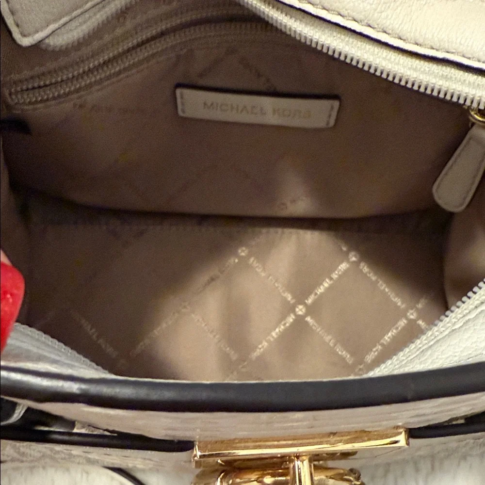 Michael Kors Hamilton Satchel Crossbody - Picture 6 of 8